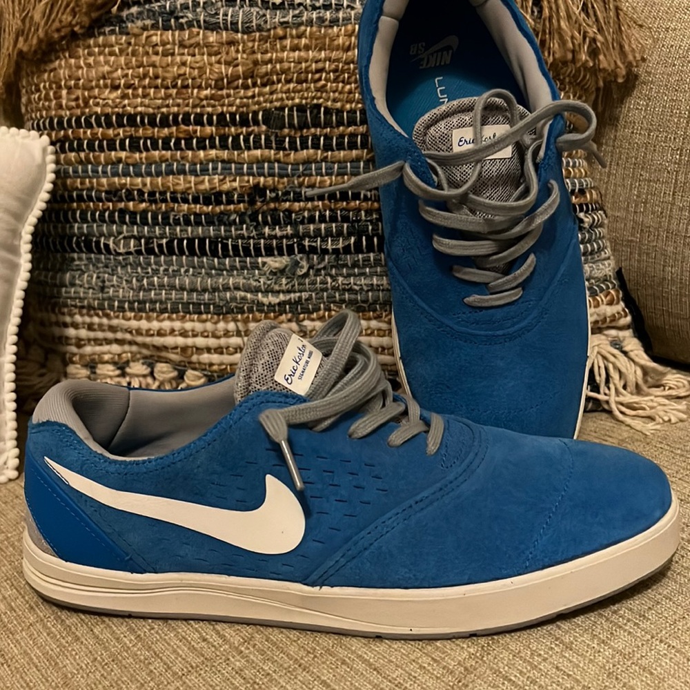 Nike blue suede shoes